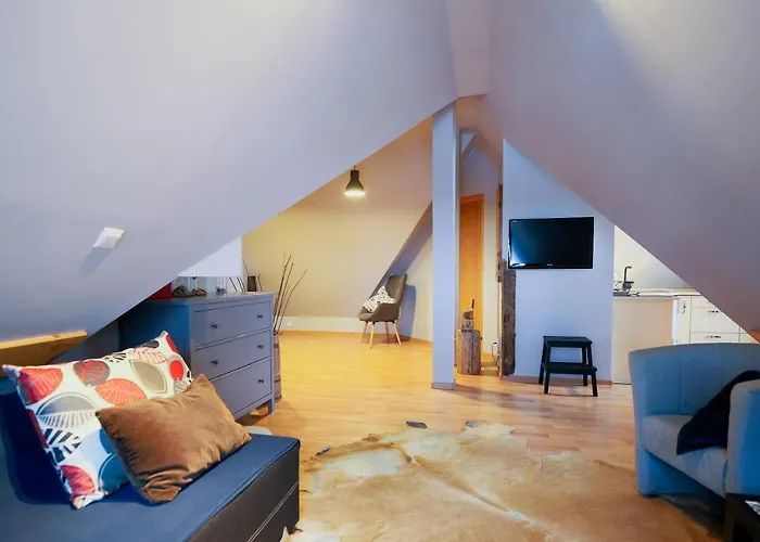 Golden s - One Bedroom - Mountain View&B13